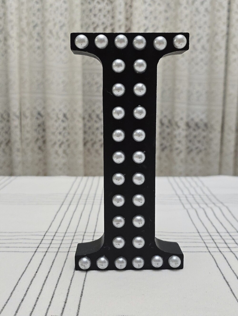 Ashland Monogram Initial Letter I Tabletop Decor Black Silver Pearl Distressed